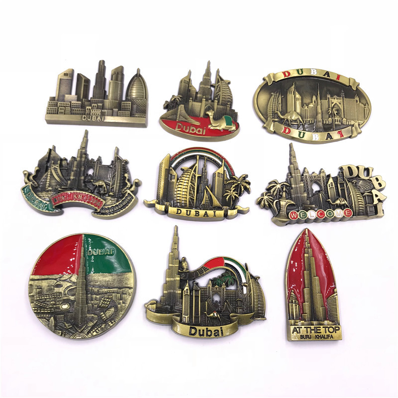 Home Decor Uae - Réfrigérateur en métal de Dubaï collé